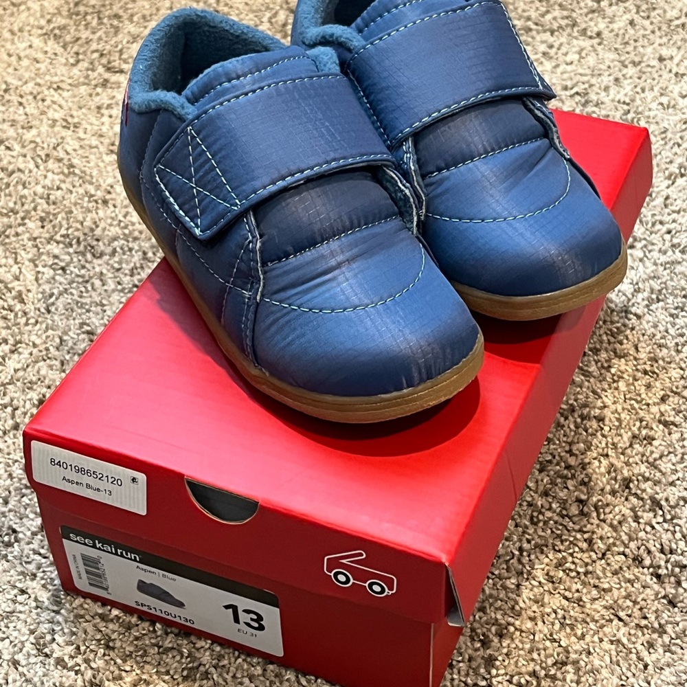 See Kai Run Camp Slippers NWT